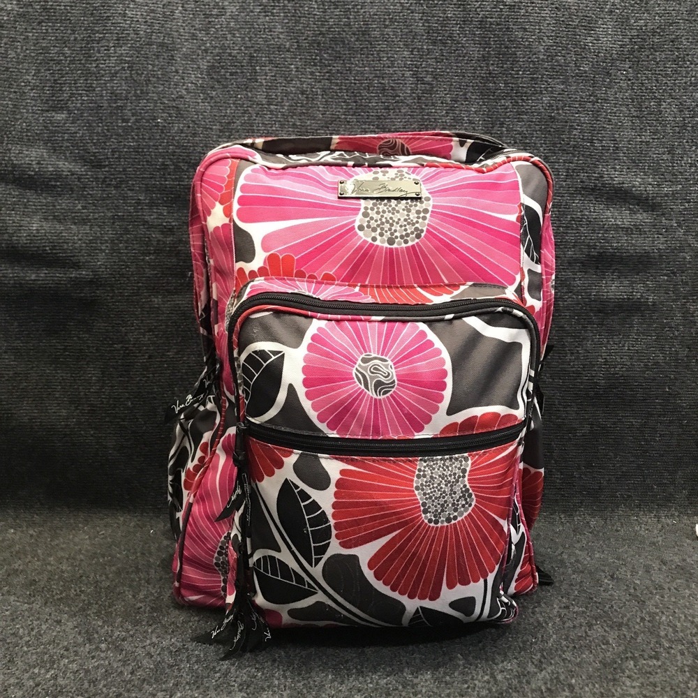 VERA BRADLEY Retired Dogwood Pattern Backpack Quilted Floral Style School Travel